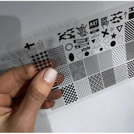 0002 by Vakula Matte stamping schablone + design blatt ART STAMPING