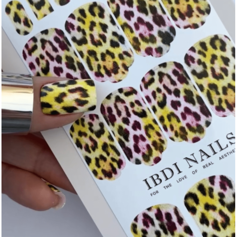 10 SWEET LEO - Nail Wraps IBDI Nails