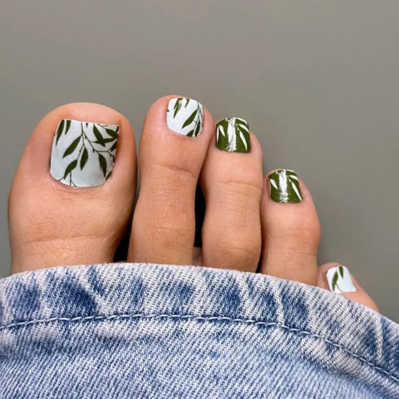 Tender - PEDIKÜRE Nail Wraps by Provocative Nails