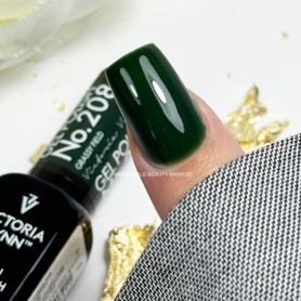 208 Grassy Field Gel polish 8ml VICTORIA VYNN 2