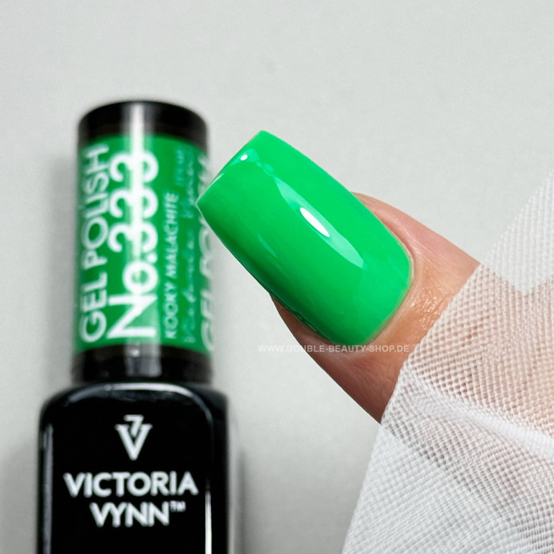 333 Kooky Malachite - Gel polish 8ml VICTORIA VYNN