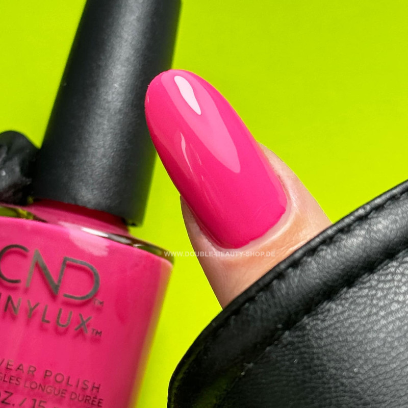 134 Pink Bikini - Nagellack 15ml CND VINYLUX