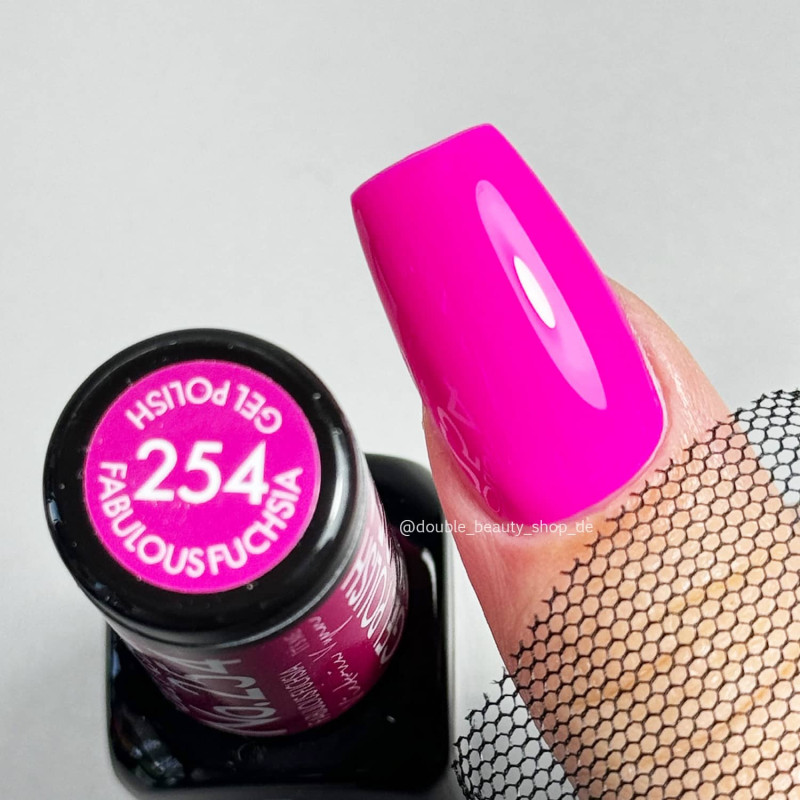 254 Fabulous Fuchsia Gel polish 8ml VICTORIA VYNN