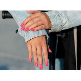 390 I'm feminine - Gel polish 8ml VICTORIA VYNN 2