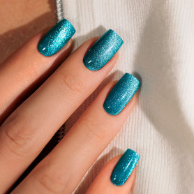 395 Cat Eye Siri - Gel polish 8ml VICTORIA VYNN 2