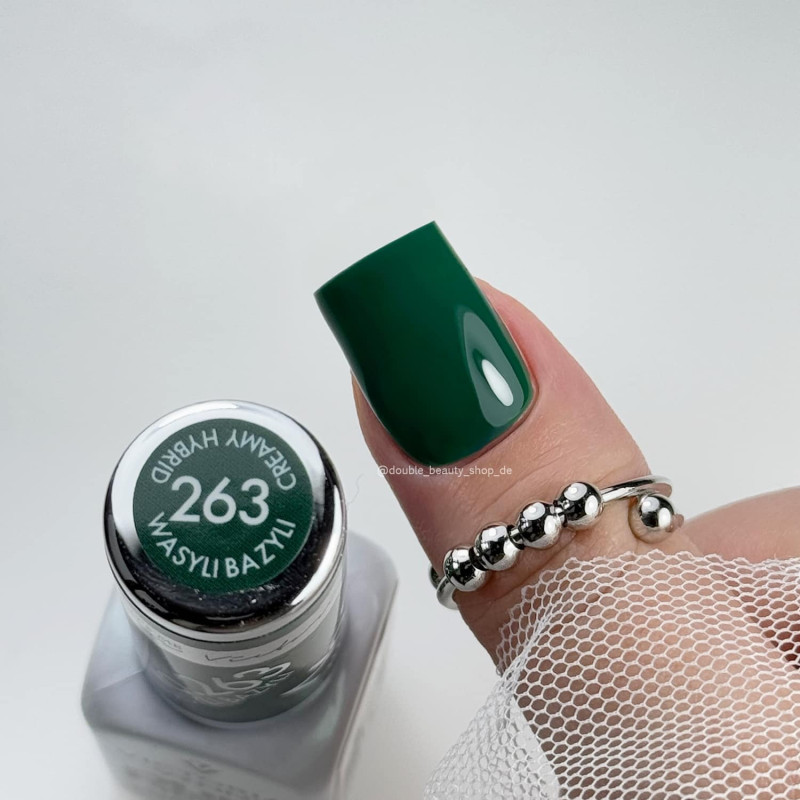 263 Wasyli Bazyli — Gel polish Pure Creamy 8ml VICTORIA VYNN