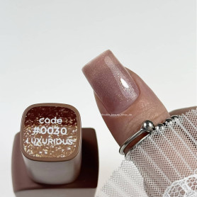 0030 Luxurious - Cover Base Coat 12ml DNKa 2