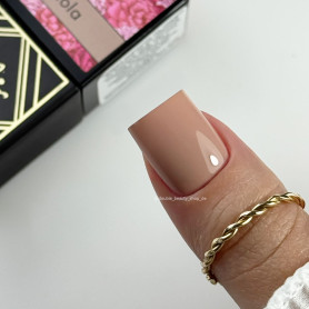 LOLA - UV Nagellack 7ml ECLAIR